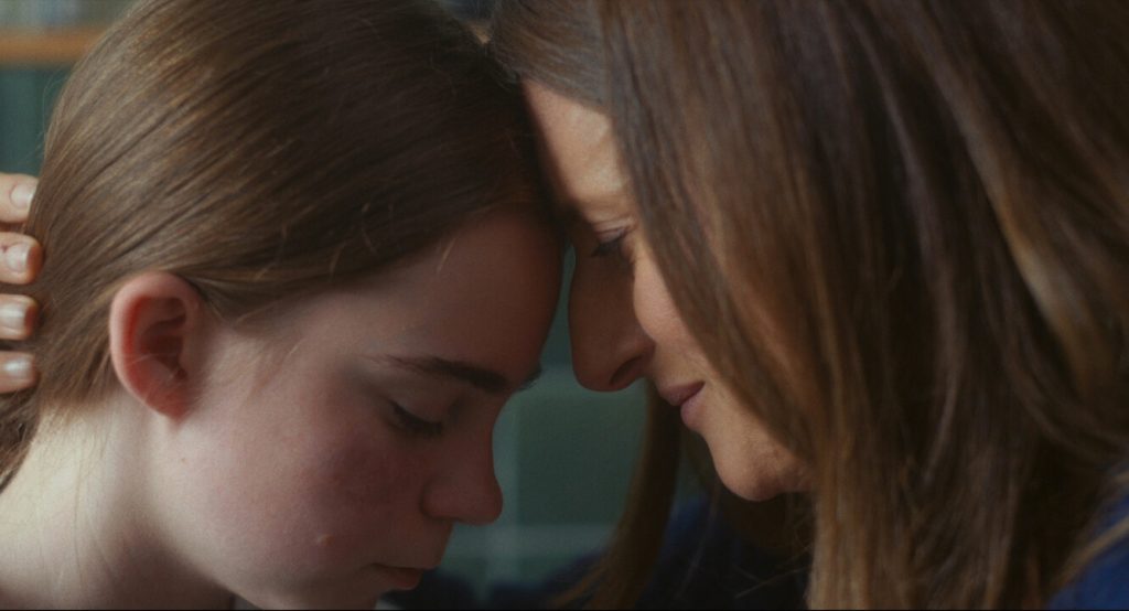 04-Toni-en-famille-Nathan-Ambrosioni-Stills-Festival-Ohlala-2024